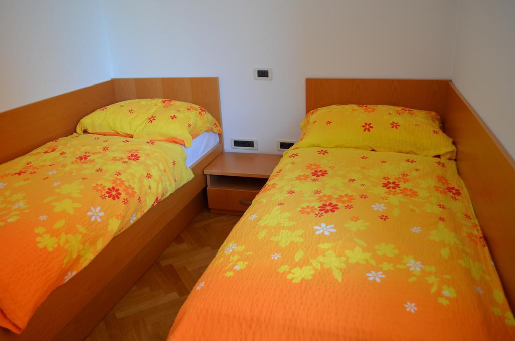 Apartment Brumec Bohinj Rum bild