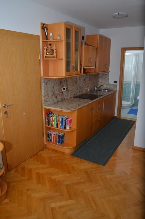 Apartment Brumec Bohinj Rum bild